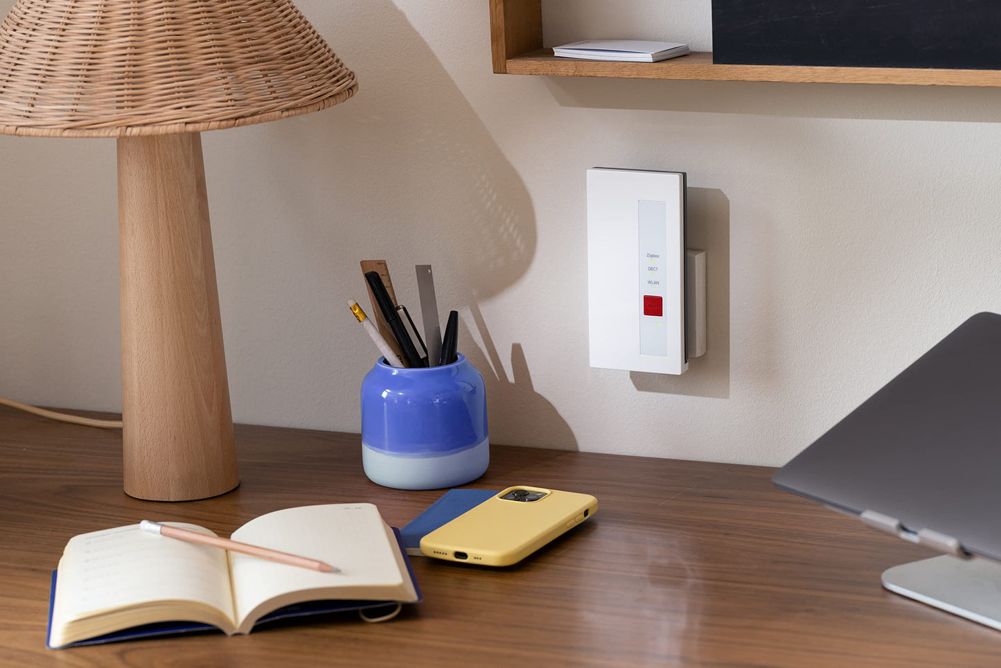 FRITZ!Smart Gateway Zigbee & DECT-ULE Matter-Bridge WLAN/LAN